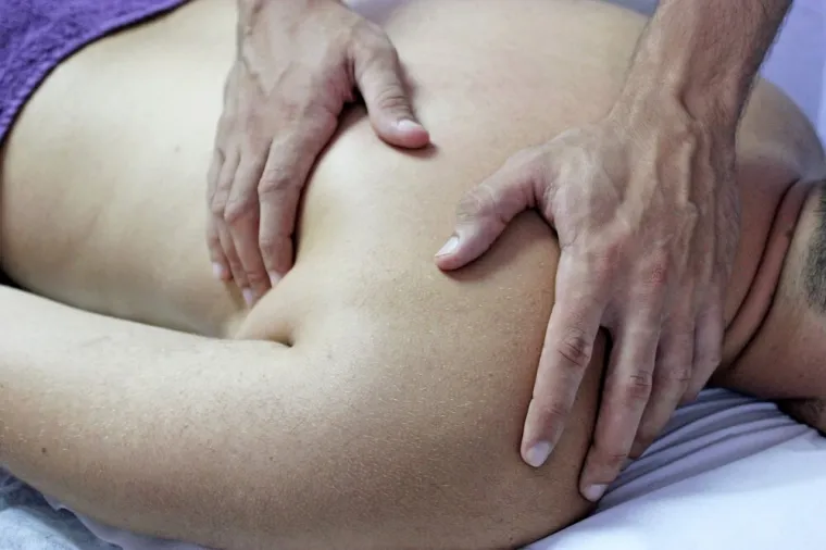 L'OSTEOPATHIE, comment ça marche ? A quoi ça sert ?, Châteaubourg, Julie Allemand